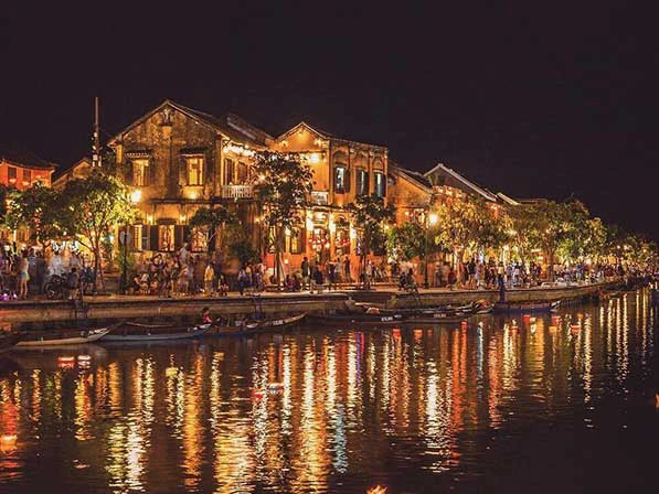 Top Bar Hội An