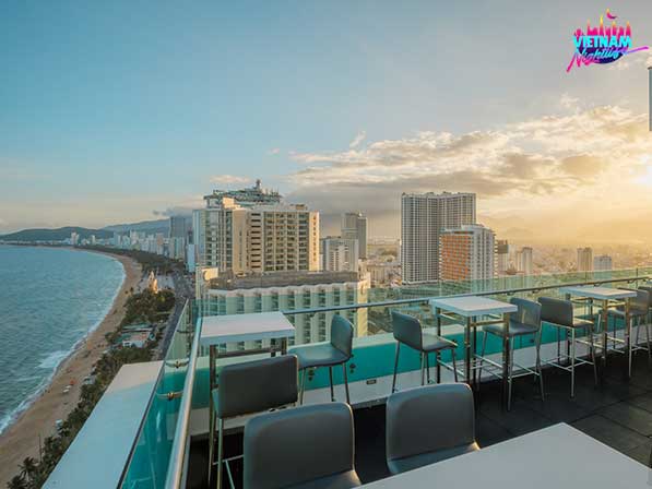 Top Rooftop Bar Nha Trang