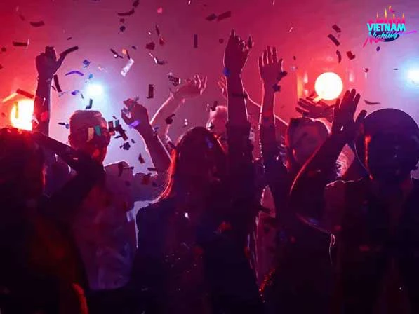 Top Club Hạ Long
