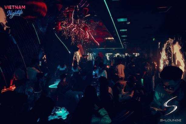 S Lounge & Karaoke HP